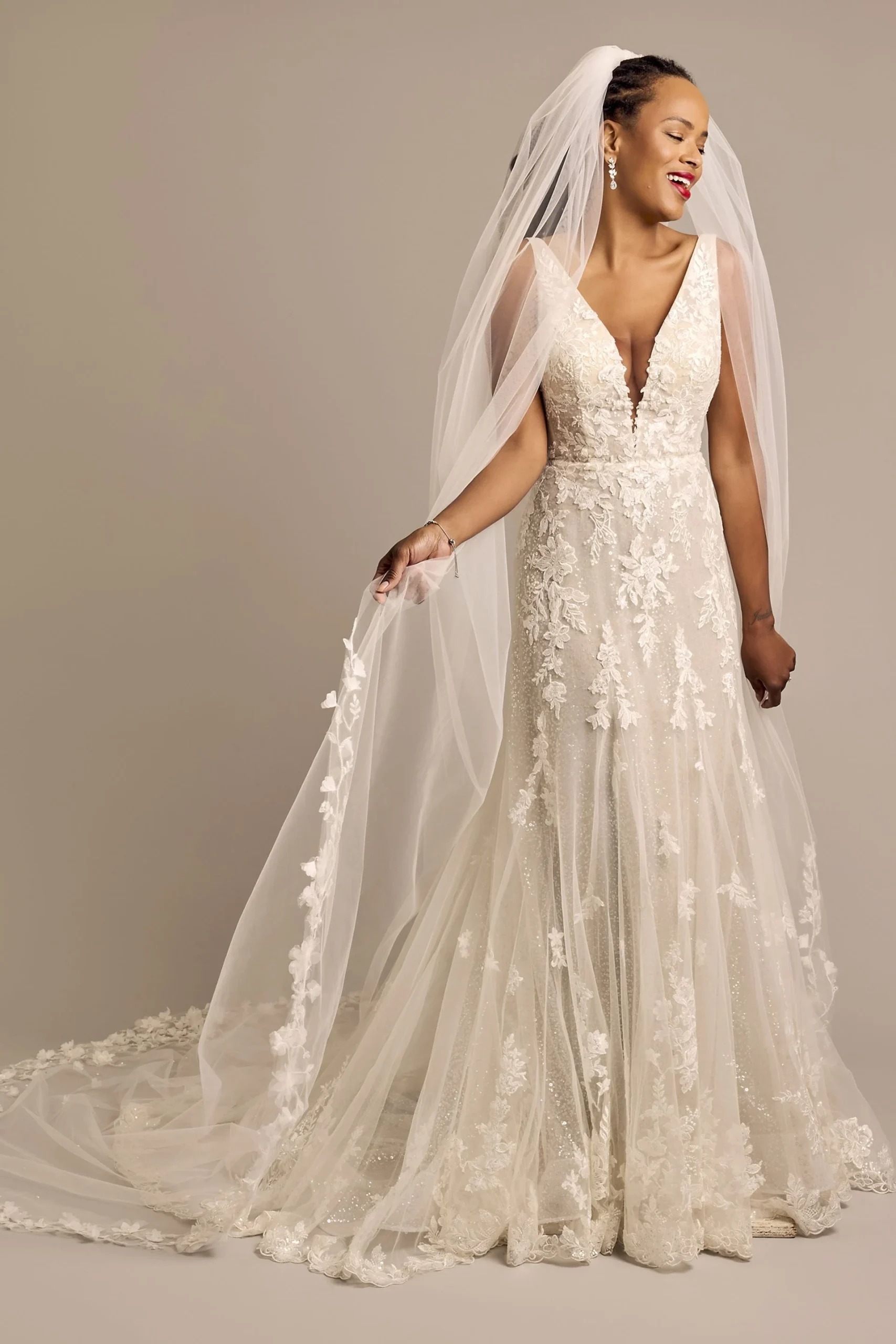3D Garden Floral Tulle Cathedral Veil