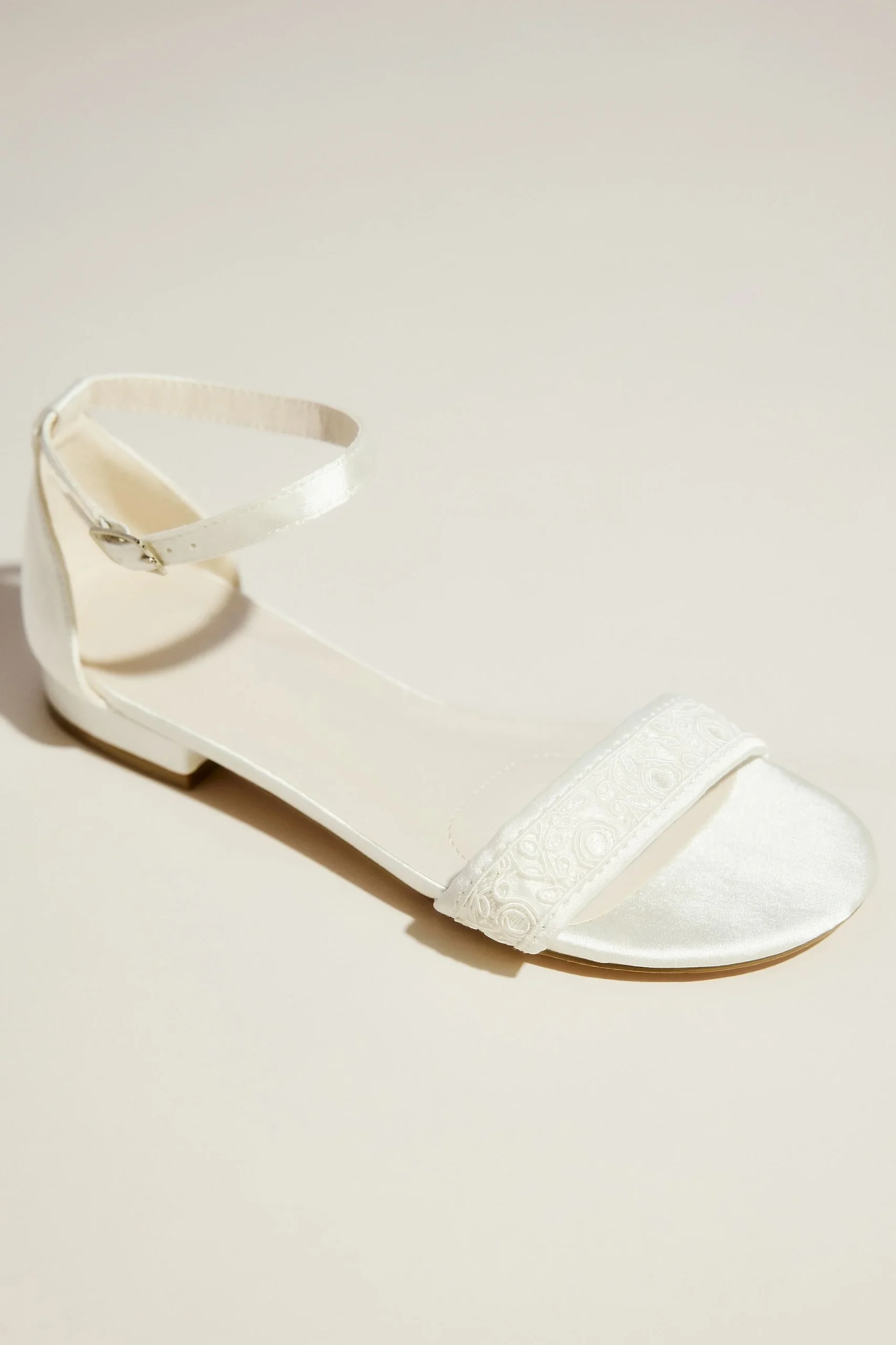 Lace Strap Flat Sandals