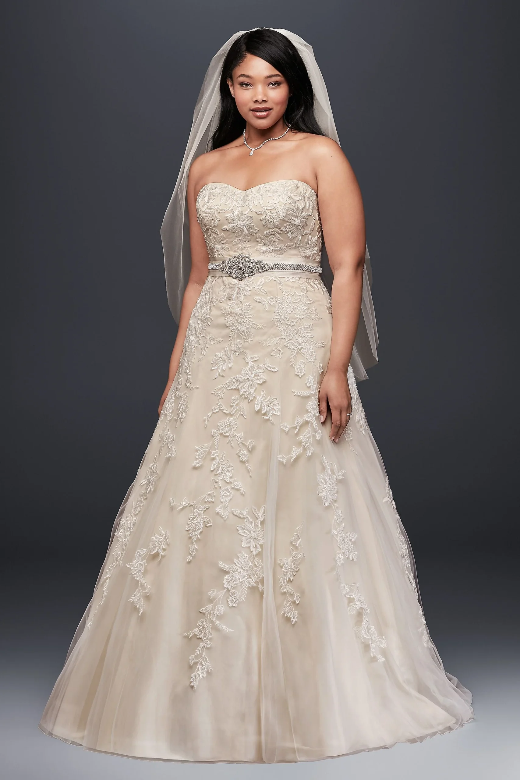 As-Is A Line Plus Size Wedding Dress with Lace