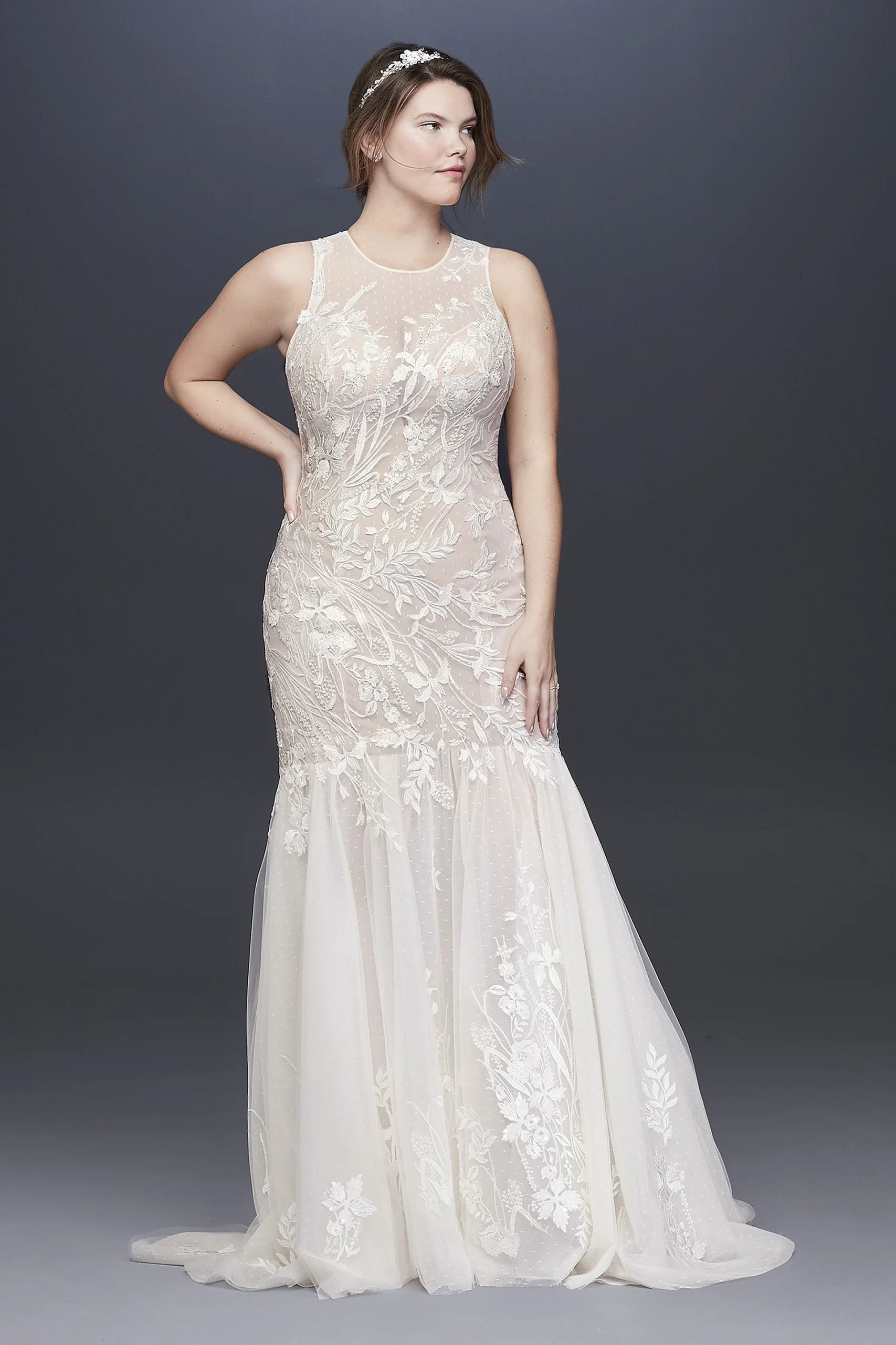 Blooming Applique Plus Size Wedding Dress