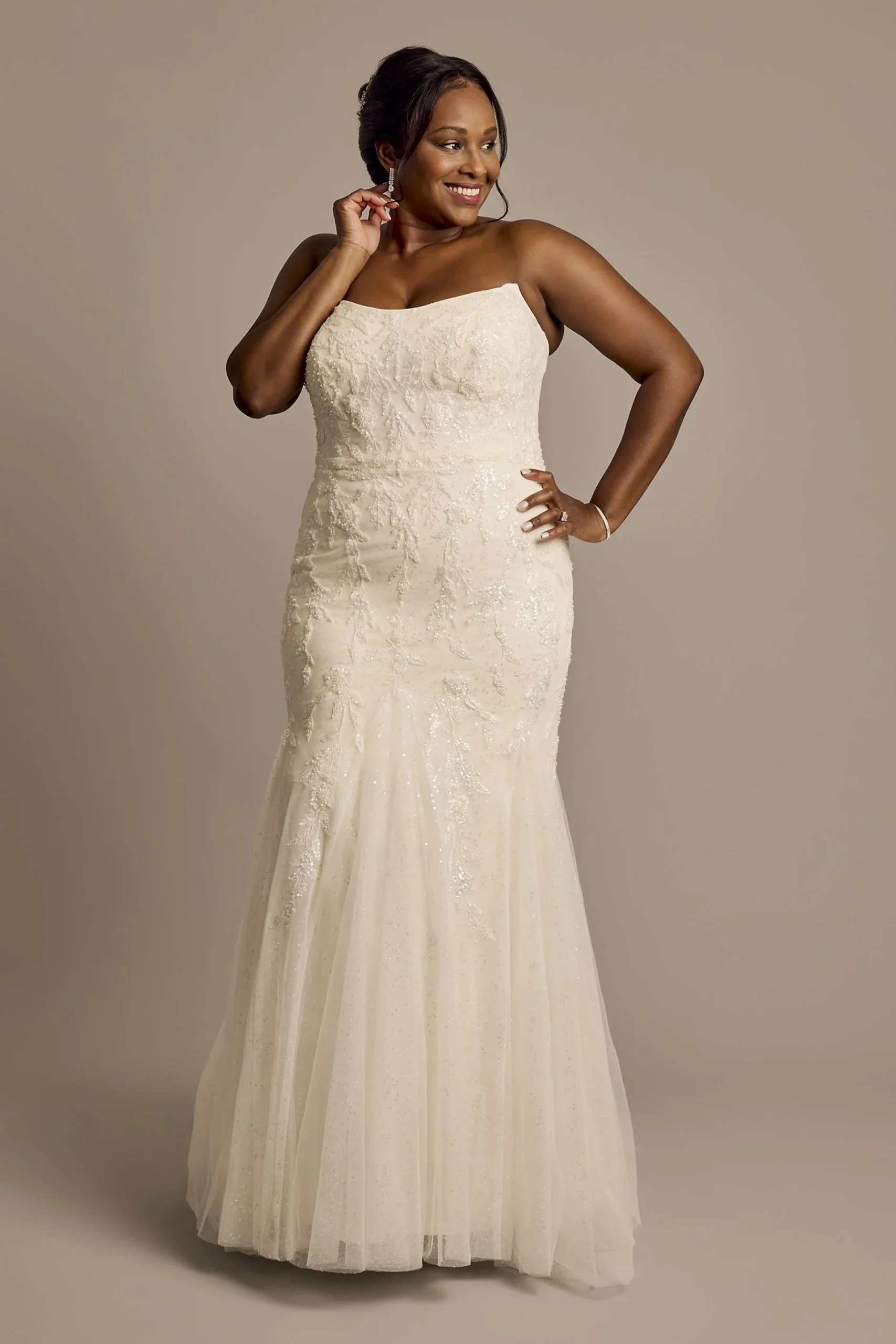 Cat-Eye Neckline Strapless Mermaid Wedding Dress