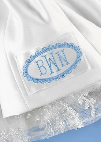 DB Exc Personalized Oval Border Dress Label