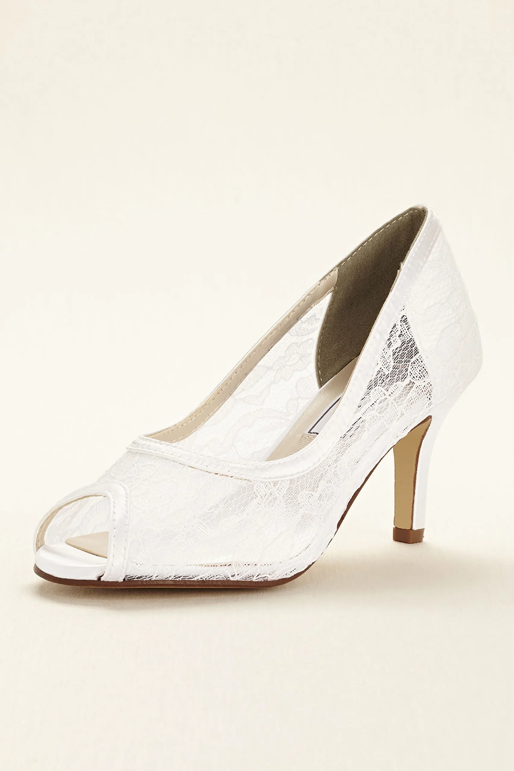 Dyeable Lace Satin Pump by Touch Ups