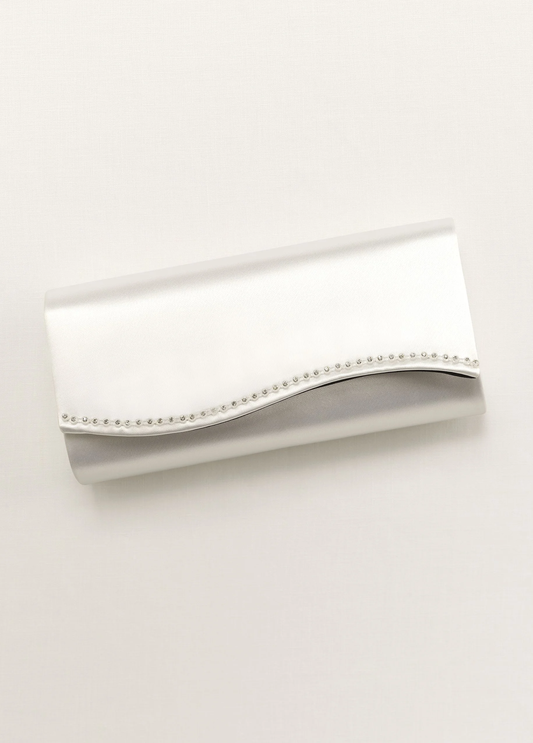 Dyeable Scallop Edge Clutch