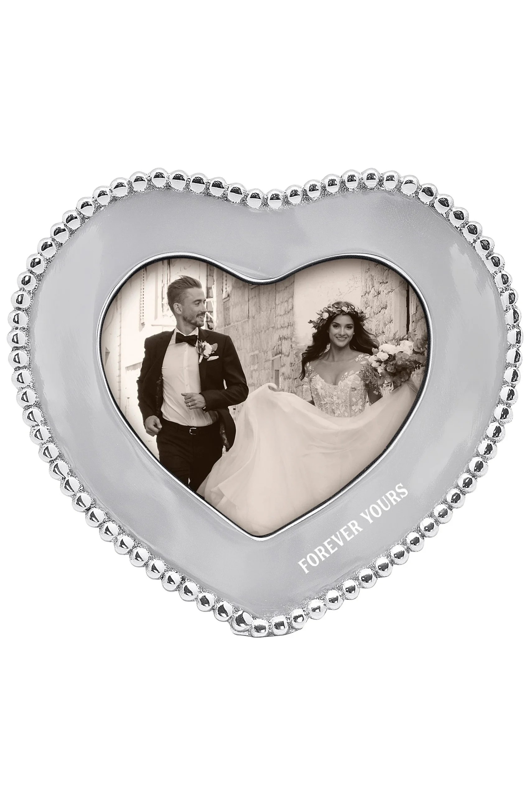 Engraved Mariposa 4x6 Beaded Heart Frame