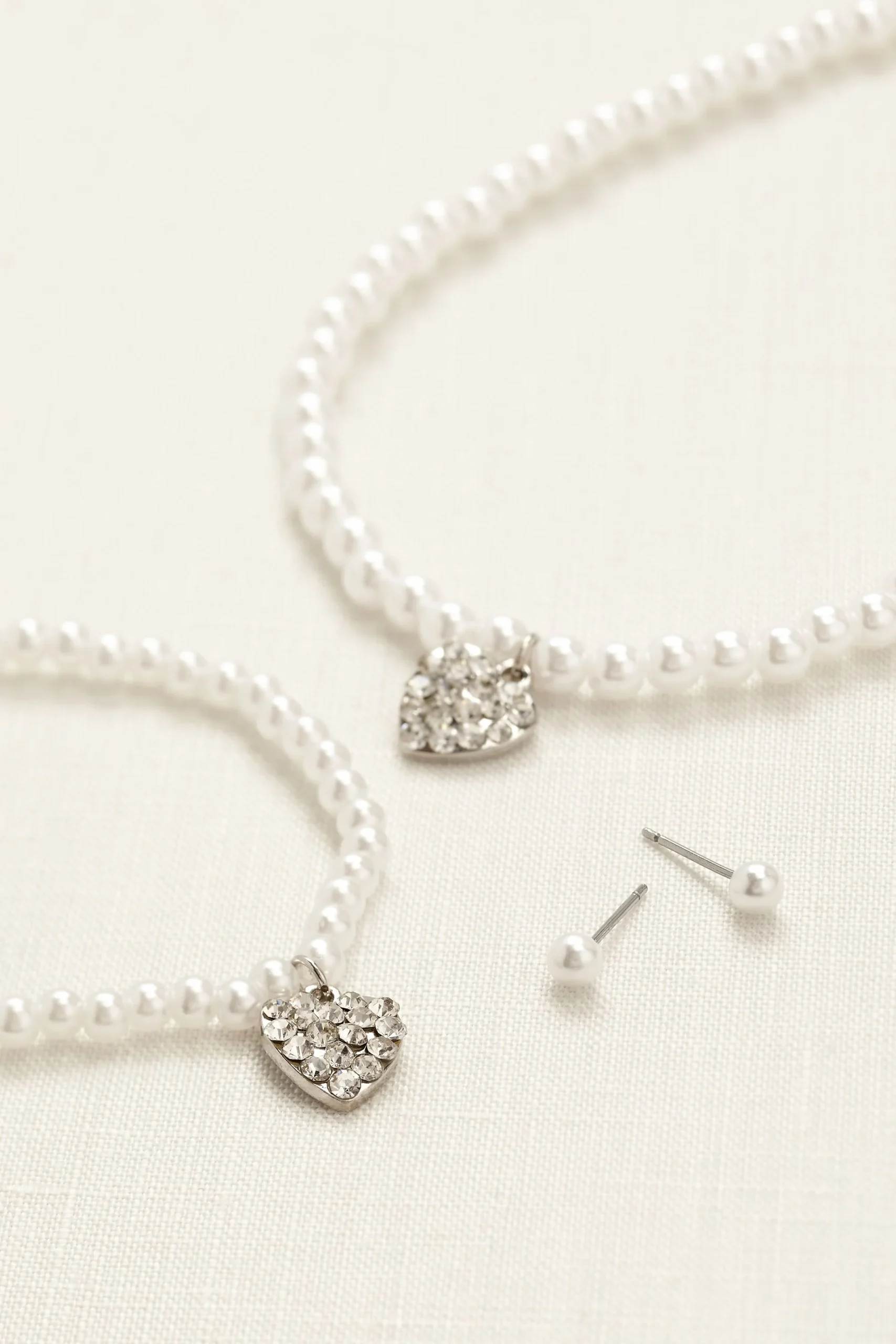 FG Pearl Heart Earring Bracelet and Necklace Set