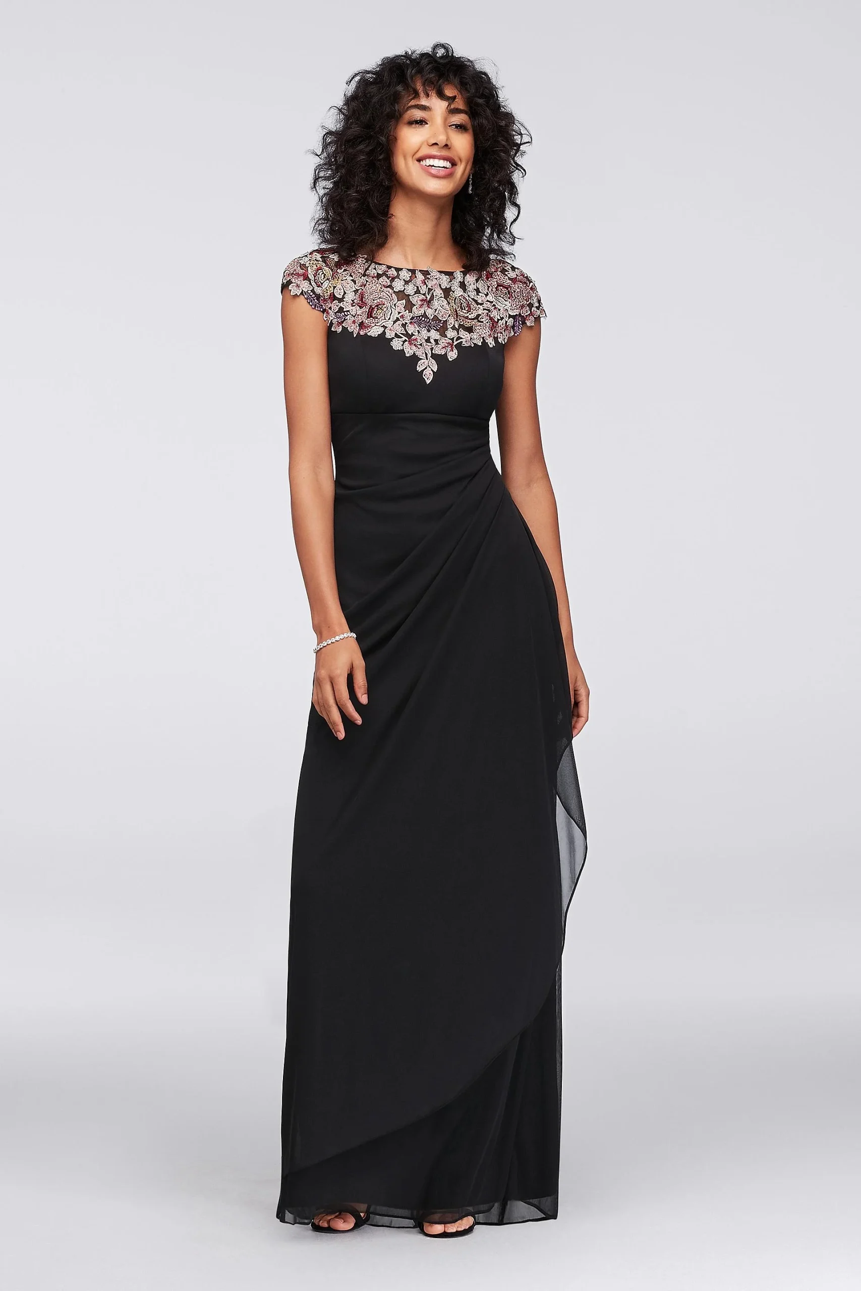 Floral Appliqued Sheath Gown with Ruched Ski