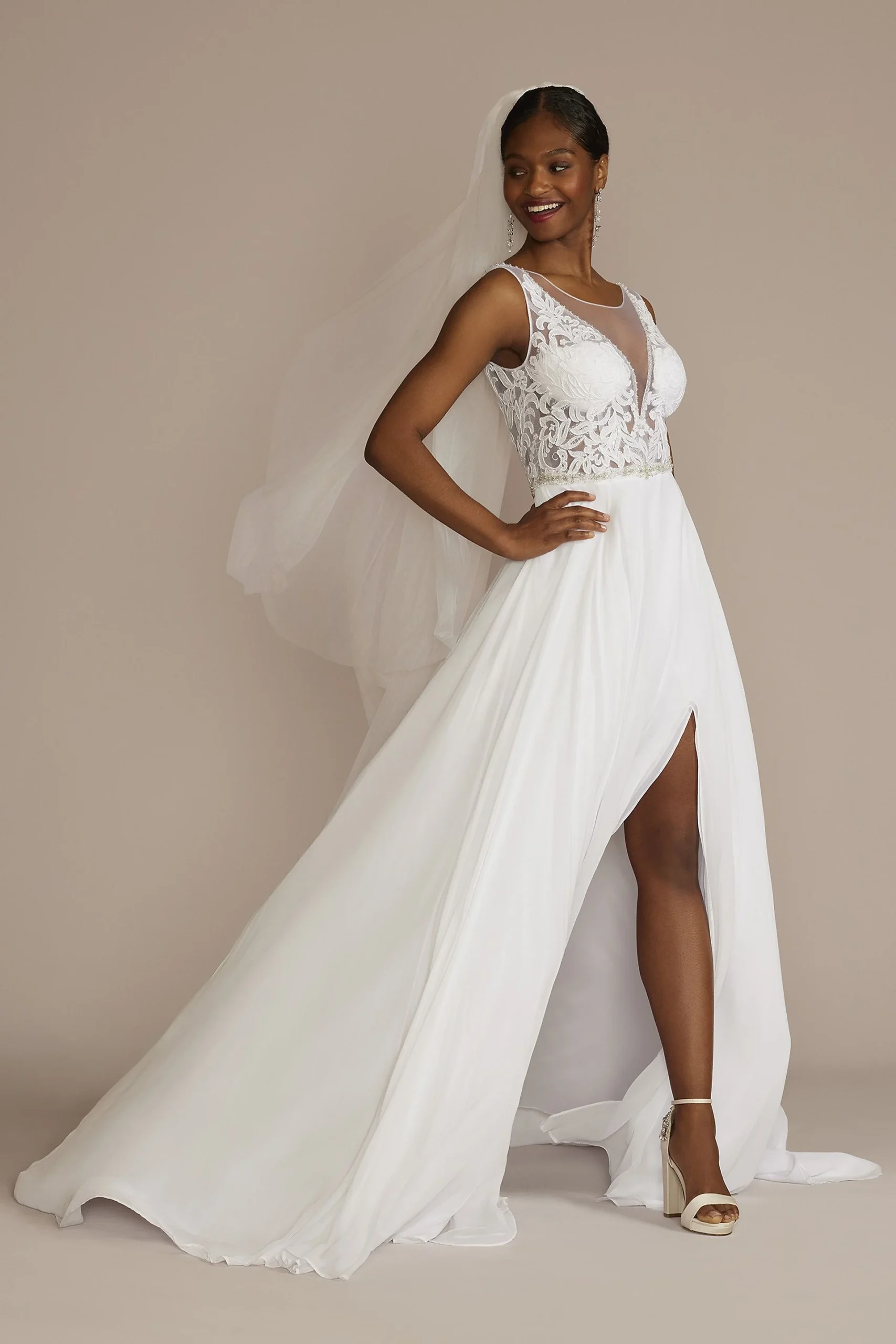 Lace Applique Illusion Chiffon Wedding Dress