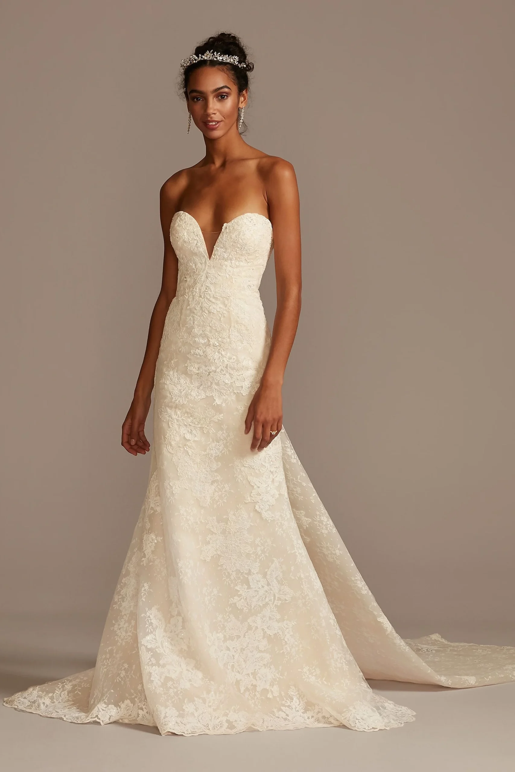 Lace Removable Bow Train Wedding Dress