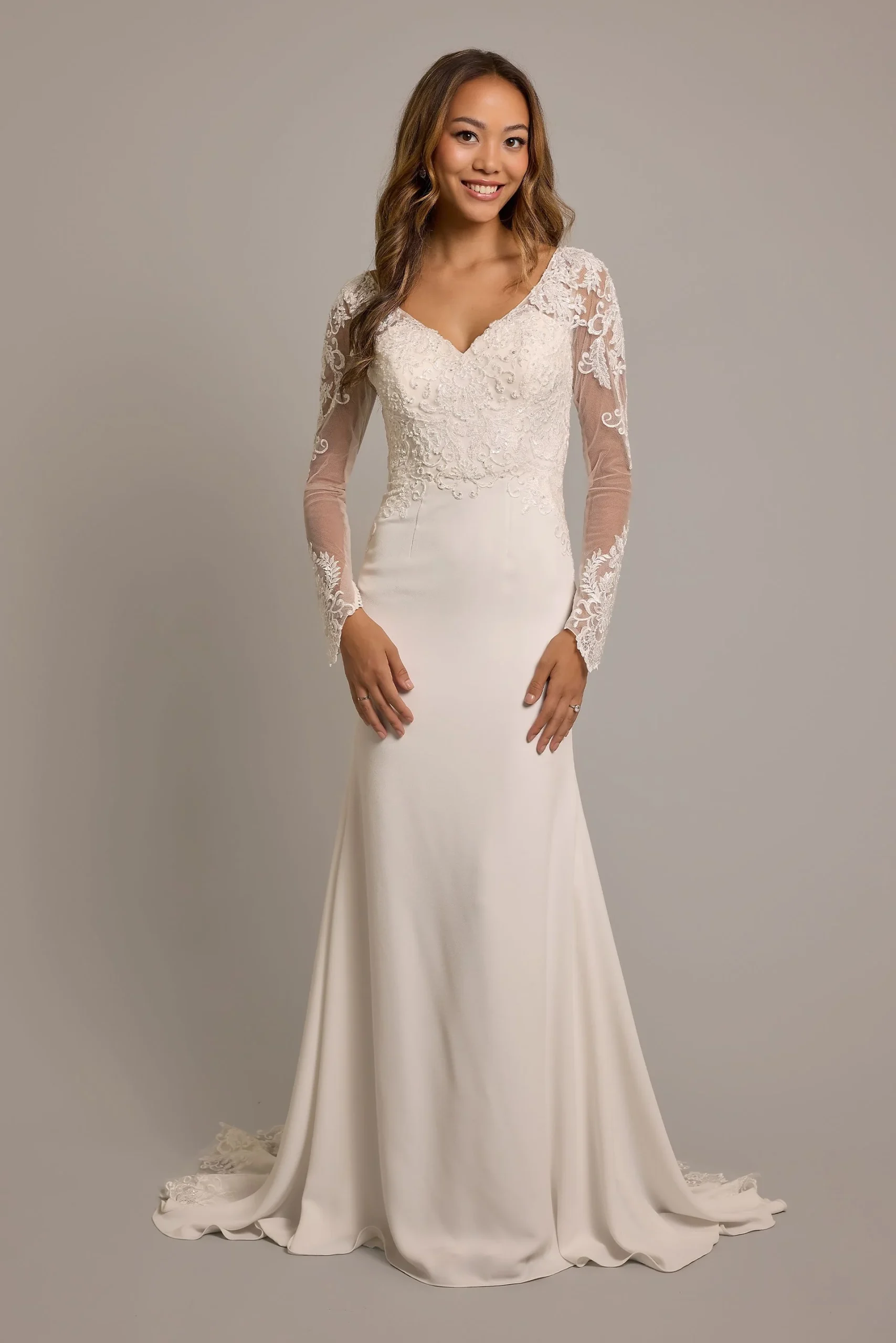 Long Sleeve Crepe Sheath Dress Appliques