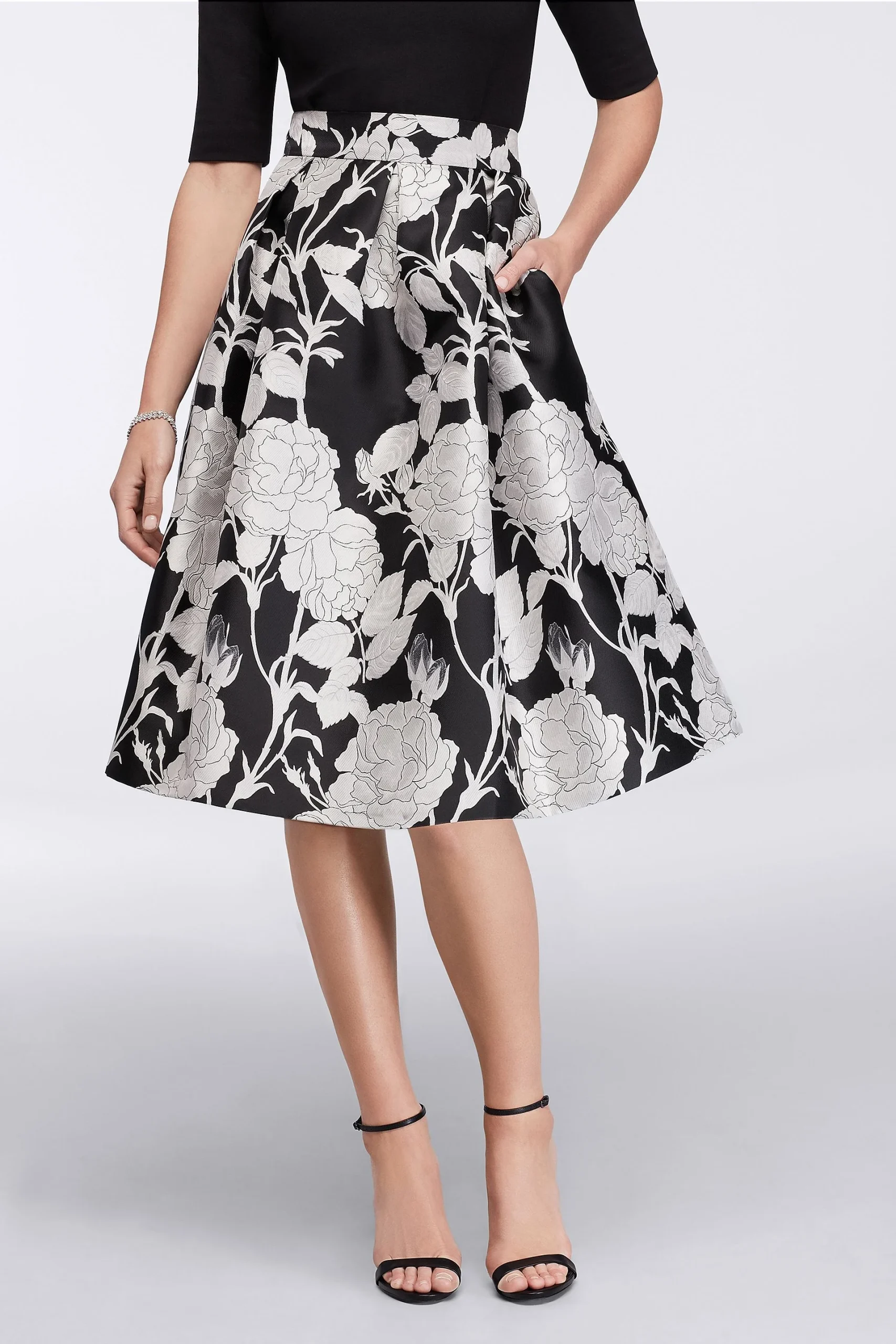Midi Full Jacquard Skirt with Box Pleats