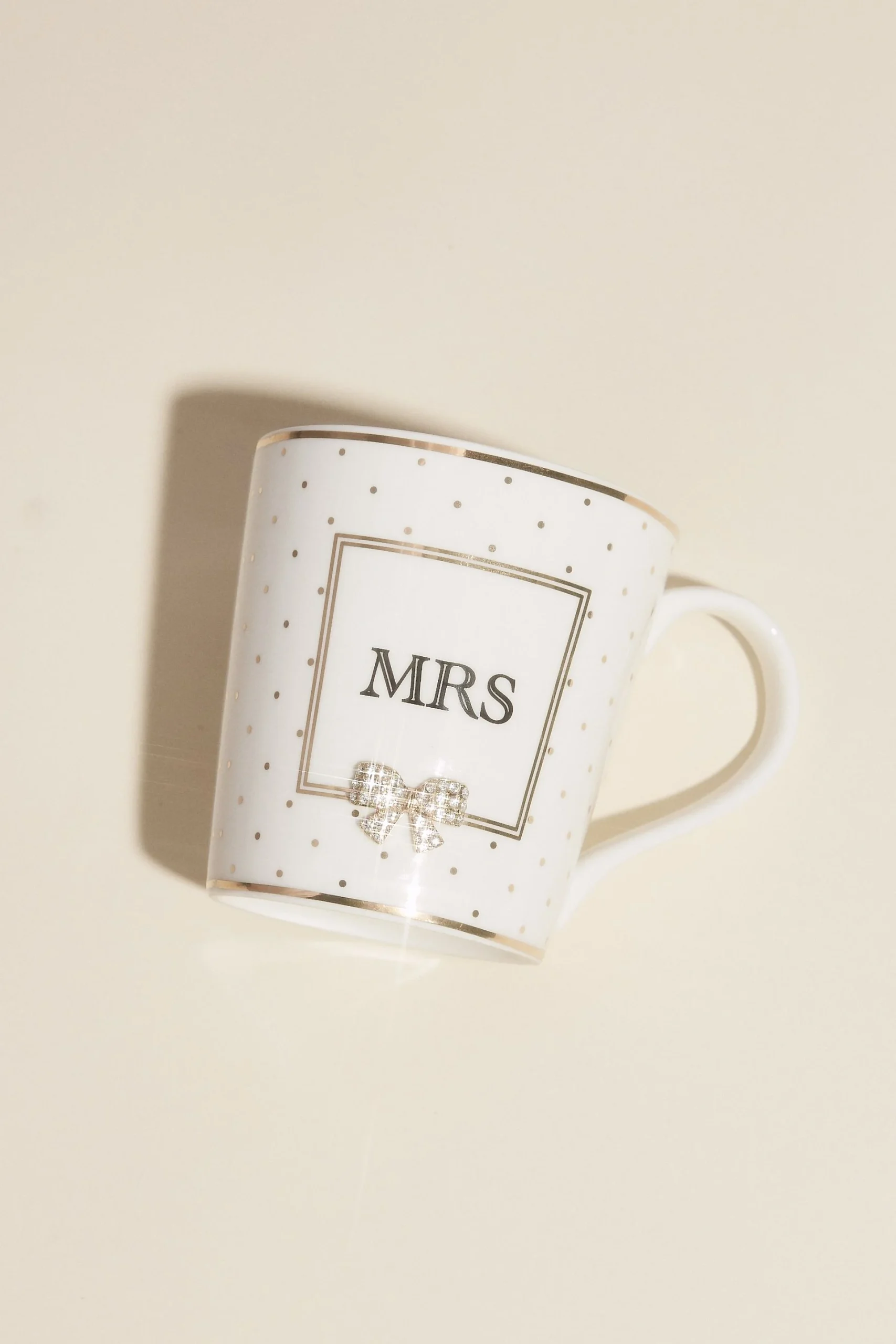 Mrs Gilded Bow Mug