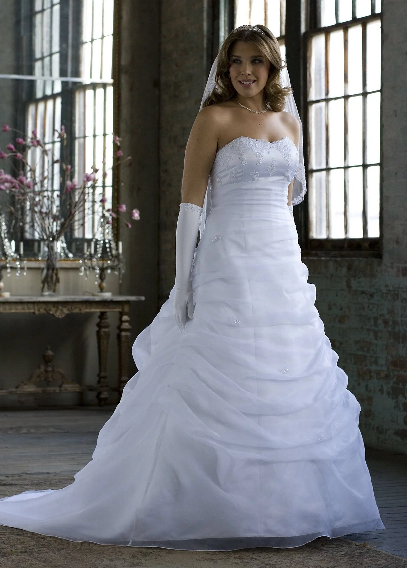 No Train Organza Pick-up with Beaded Lace Empire