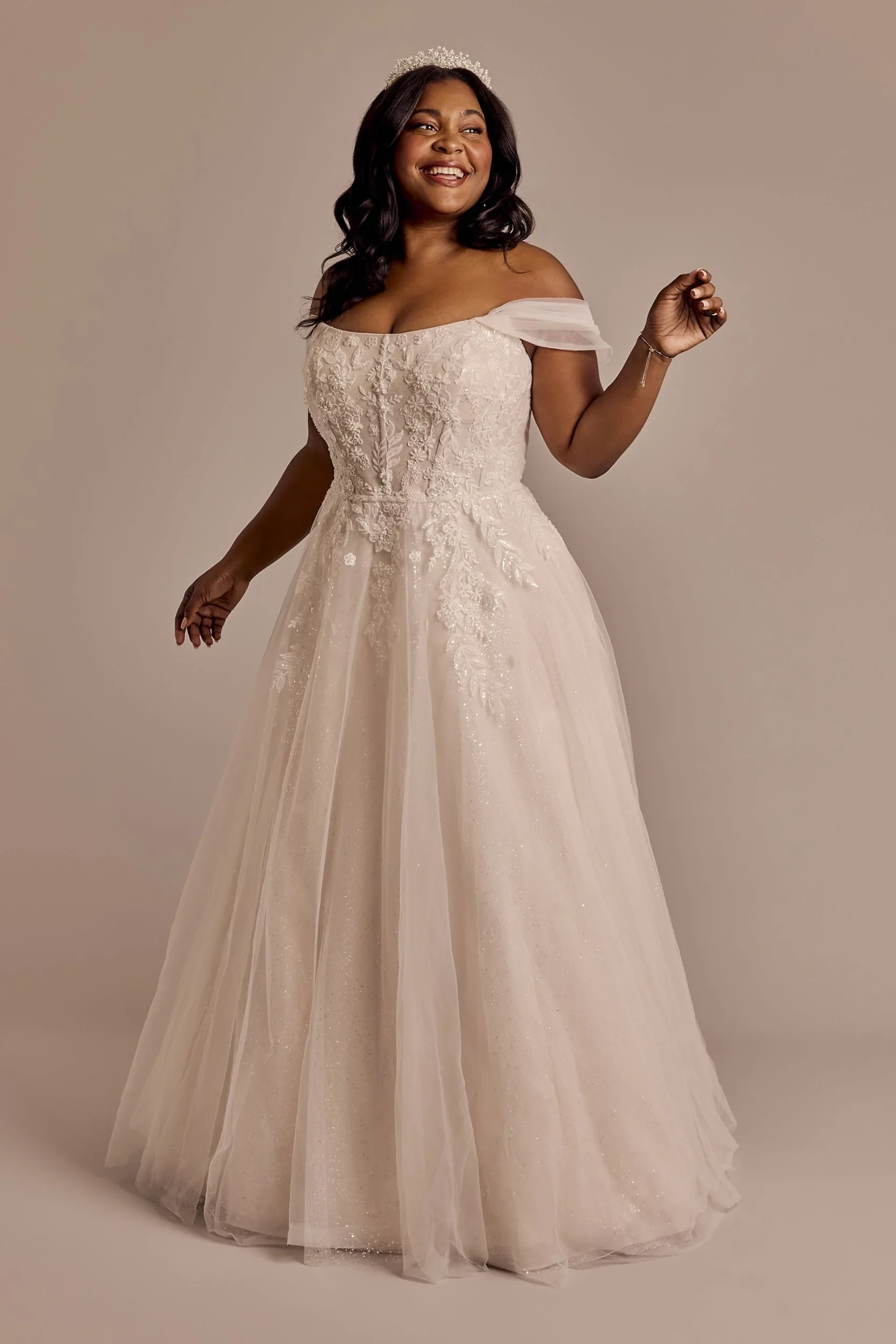 Off-the-Shoulder Lace Applique A-Line Dress