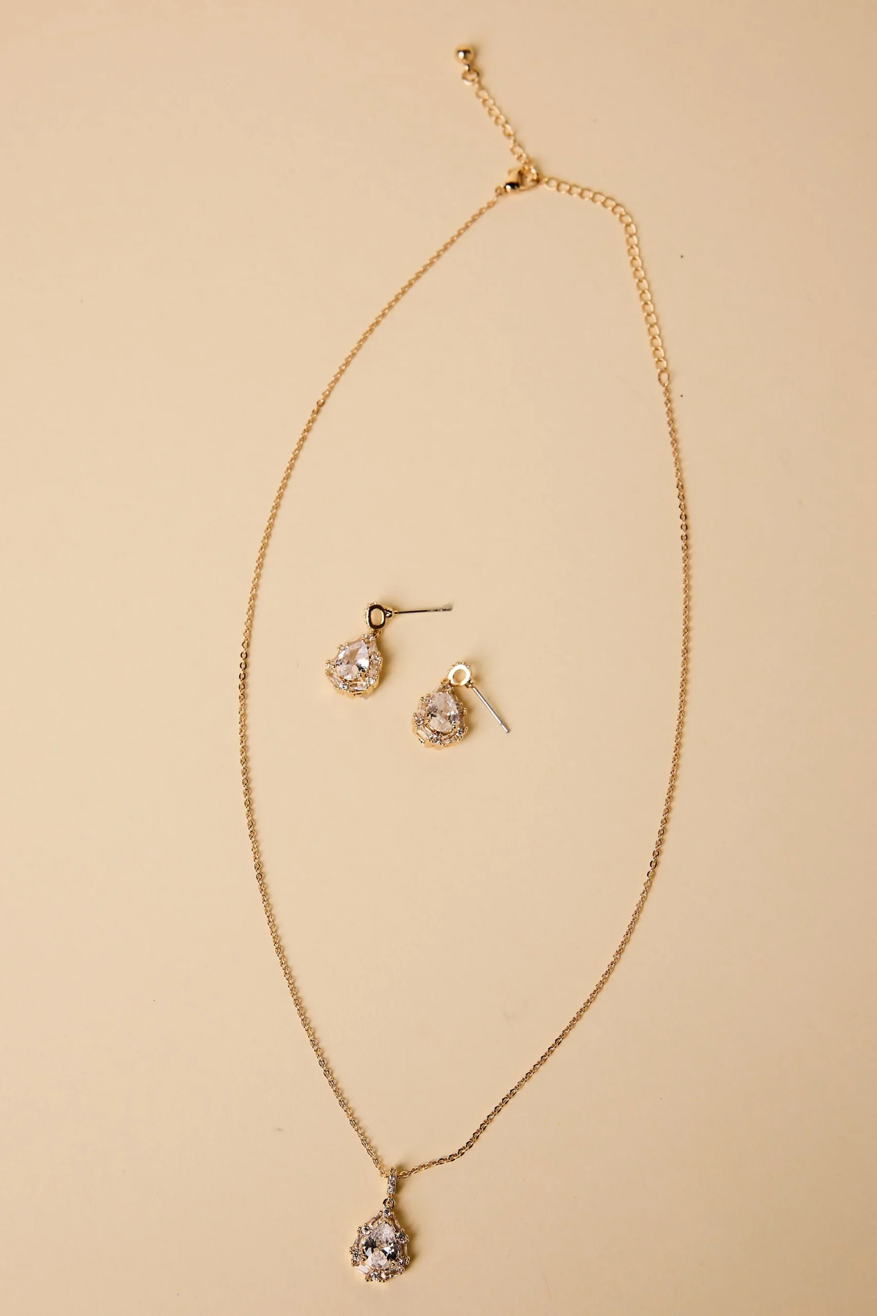Pear-Shaped Cubic Zirconia Jewelry Set