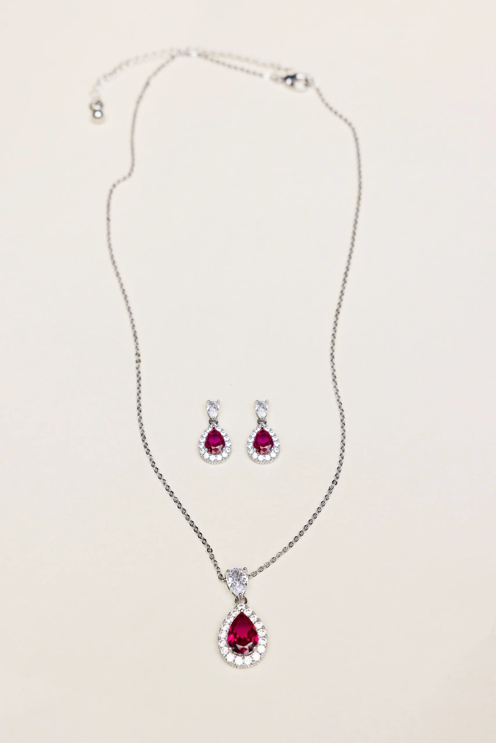 Pear-Shaped Ruby and Rhinestone Jewelry Set