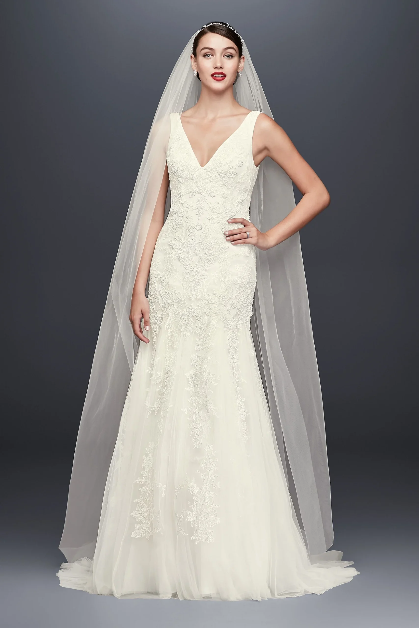 Pearl-Beaded V-Neck Mermaid Wedding Dress