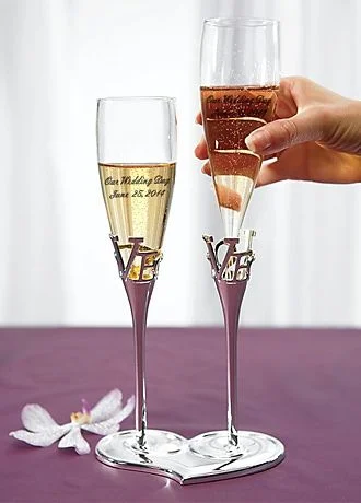 Personalized Love Heart Champagne Flute Set
