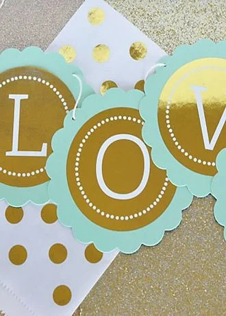 Personalized Metallic Foil Scallop Banner