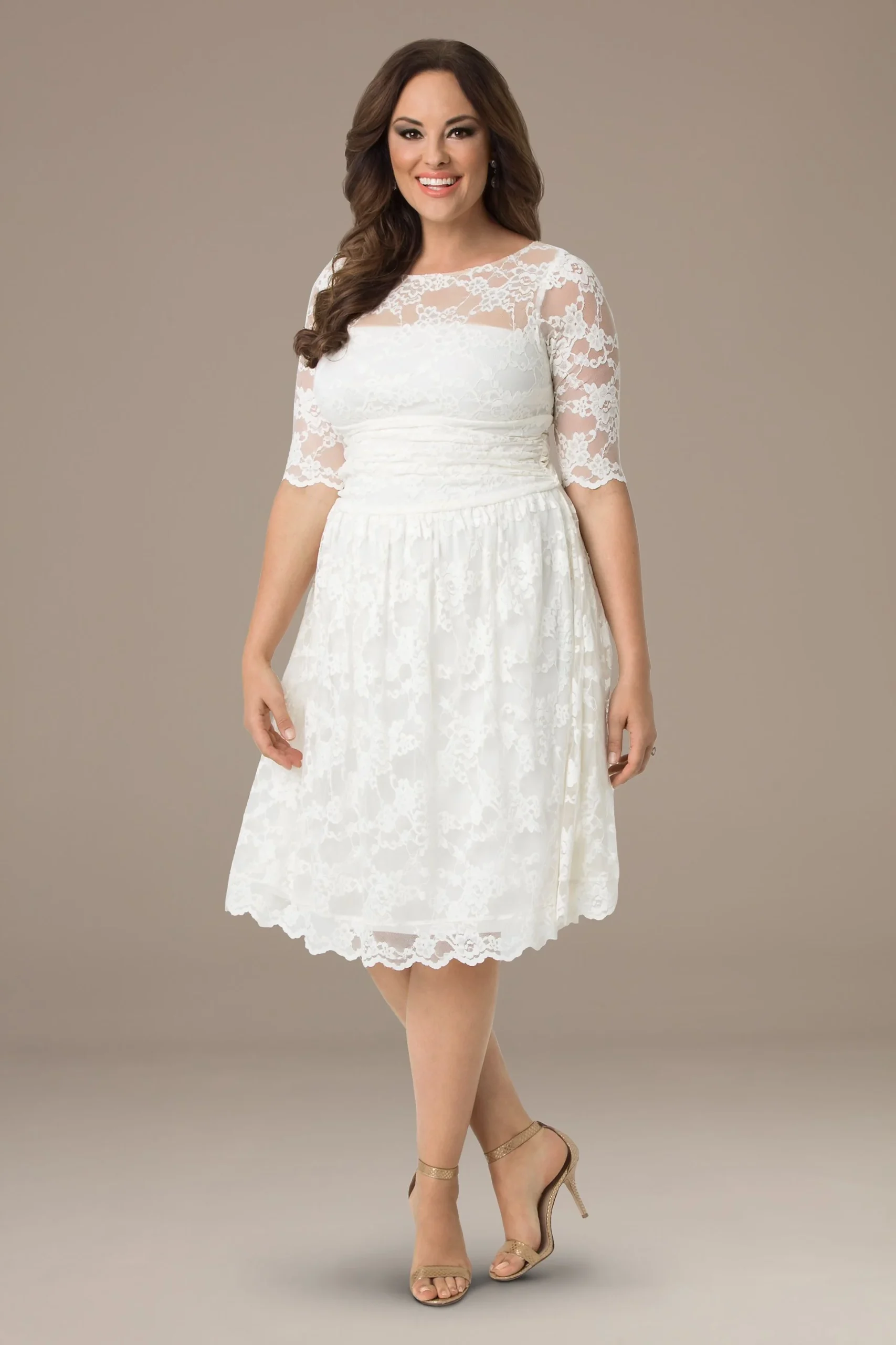 Plus Size Aurora Lace Short Wedding Dress