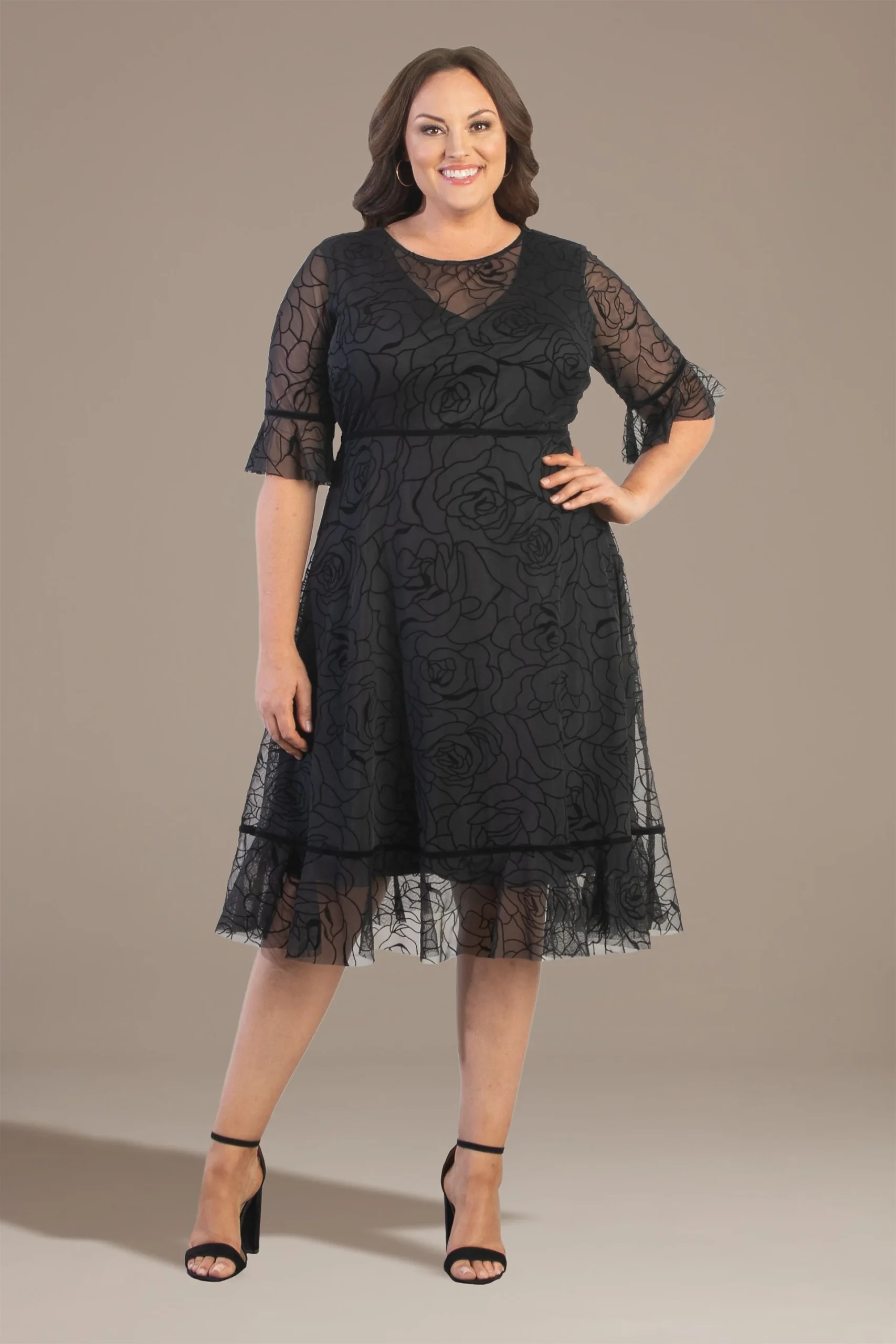 Plus Size Mesh Illusion Sleeves Tea Length A-Line