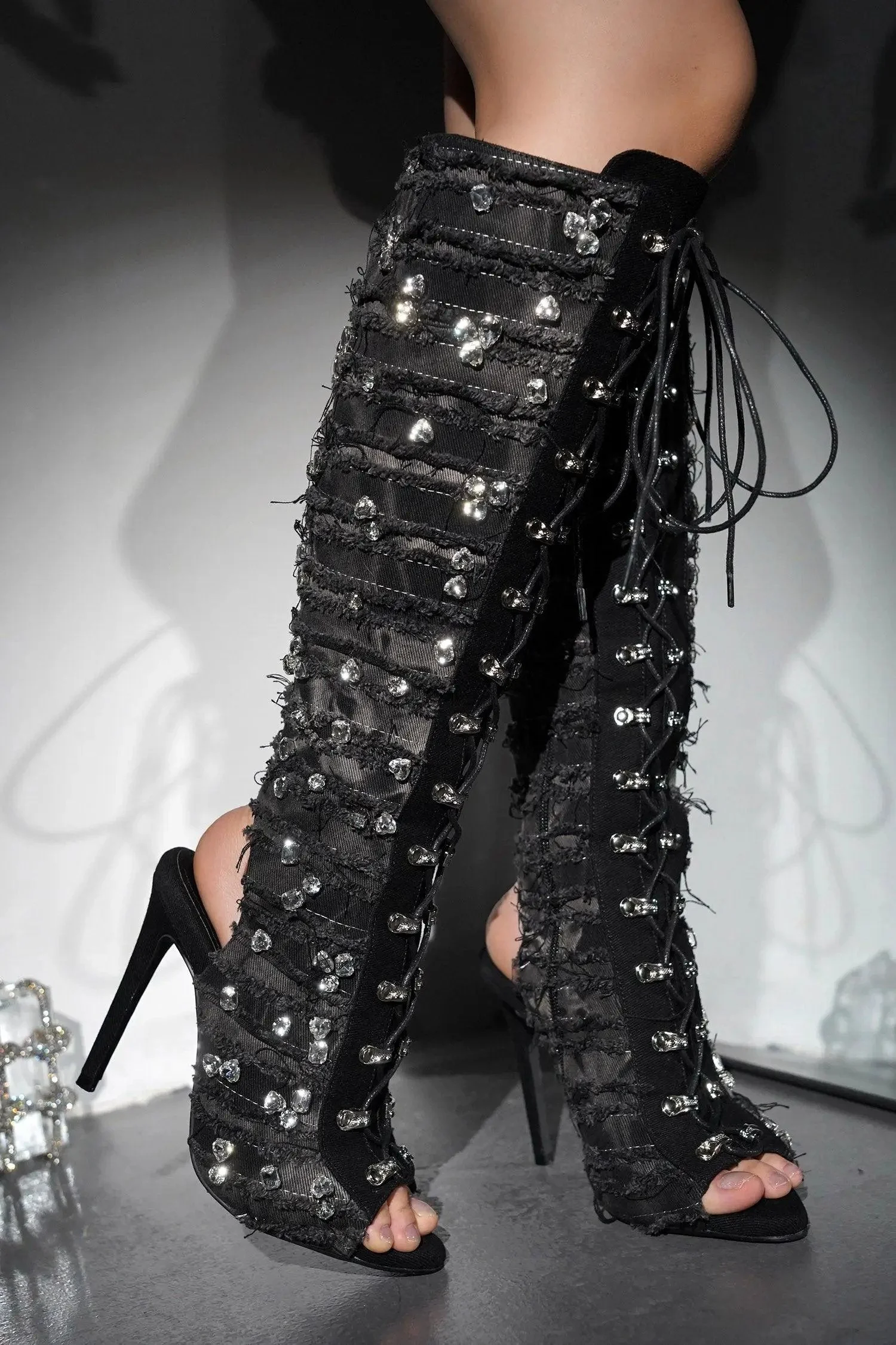RENAISSANCEE - BLACK Thigh High Boots