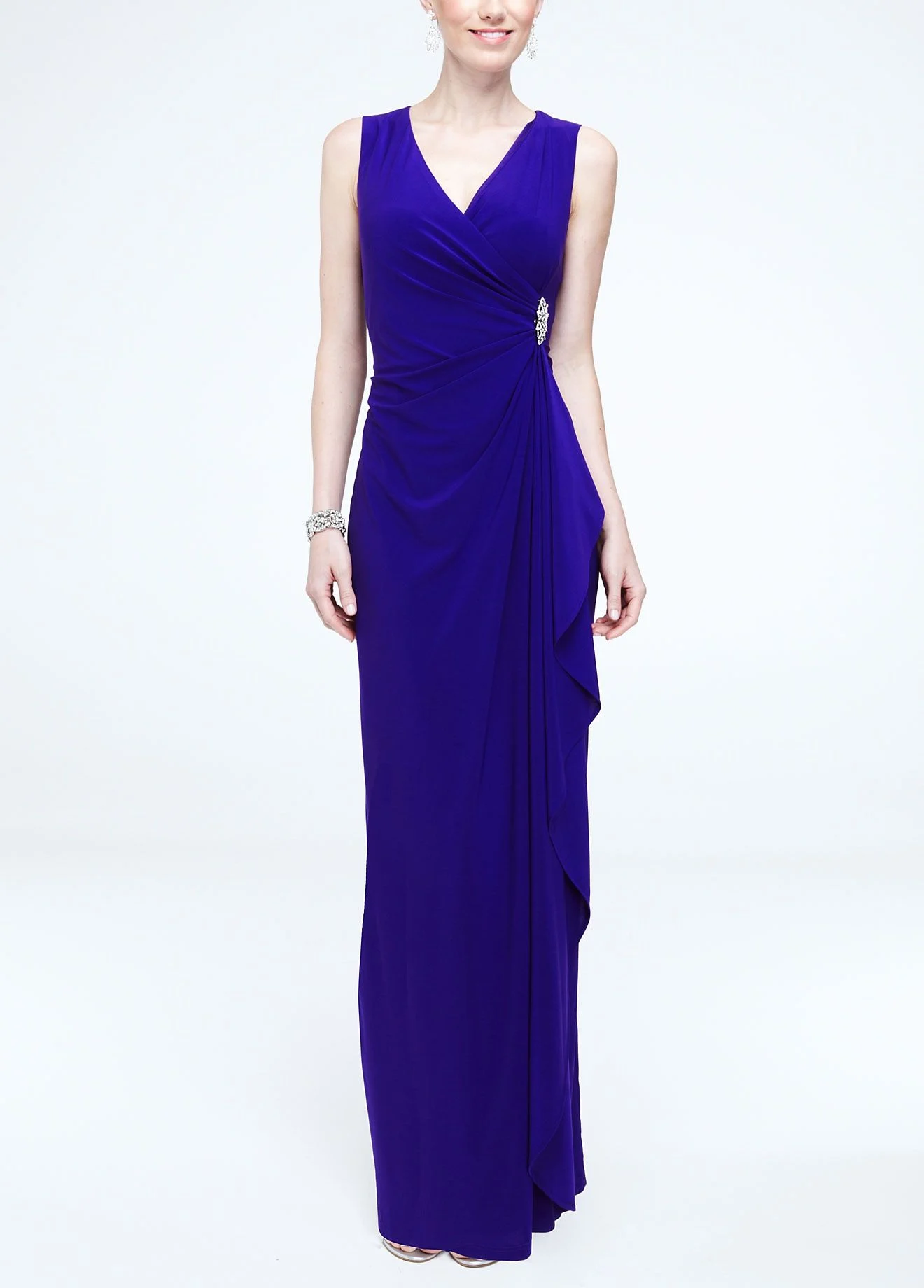 Sleeveless Long Jersey Dress with Side Brooch