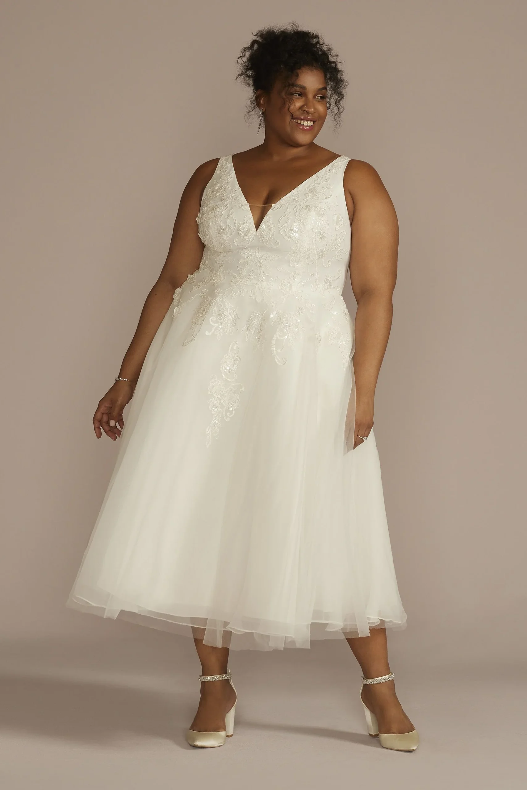 Tea-Length Plunging Neckline Lace Wedding Dress