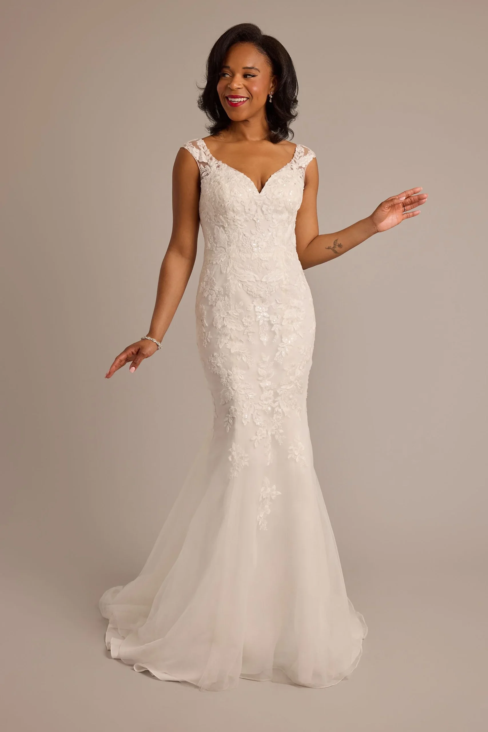 Tulle Illusion Cap Sleeve Mermaid Wedding Dress