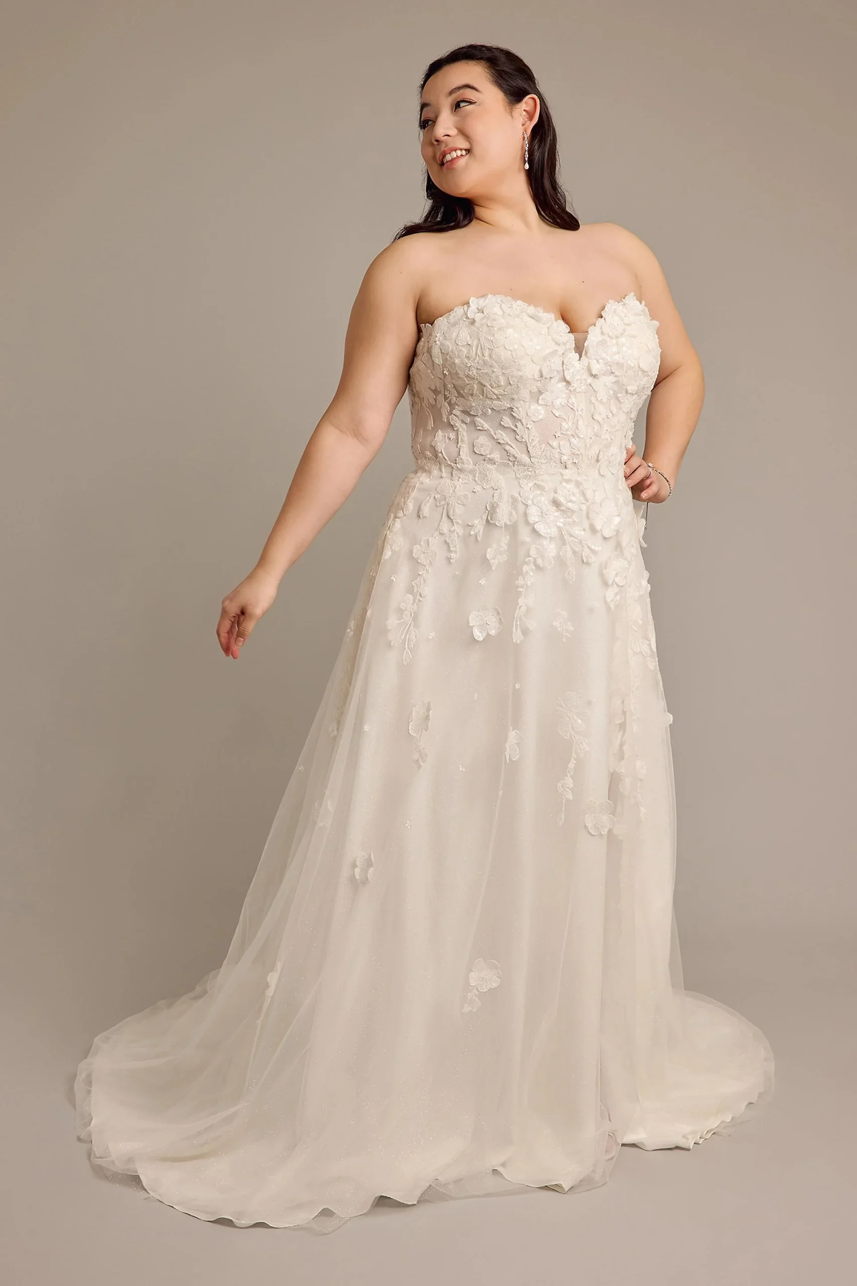 Tulle Sweetheart Wedding Dress with 3D Flowers