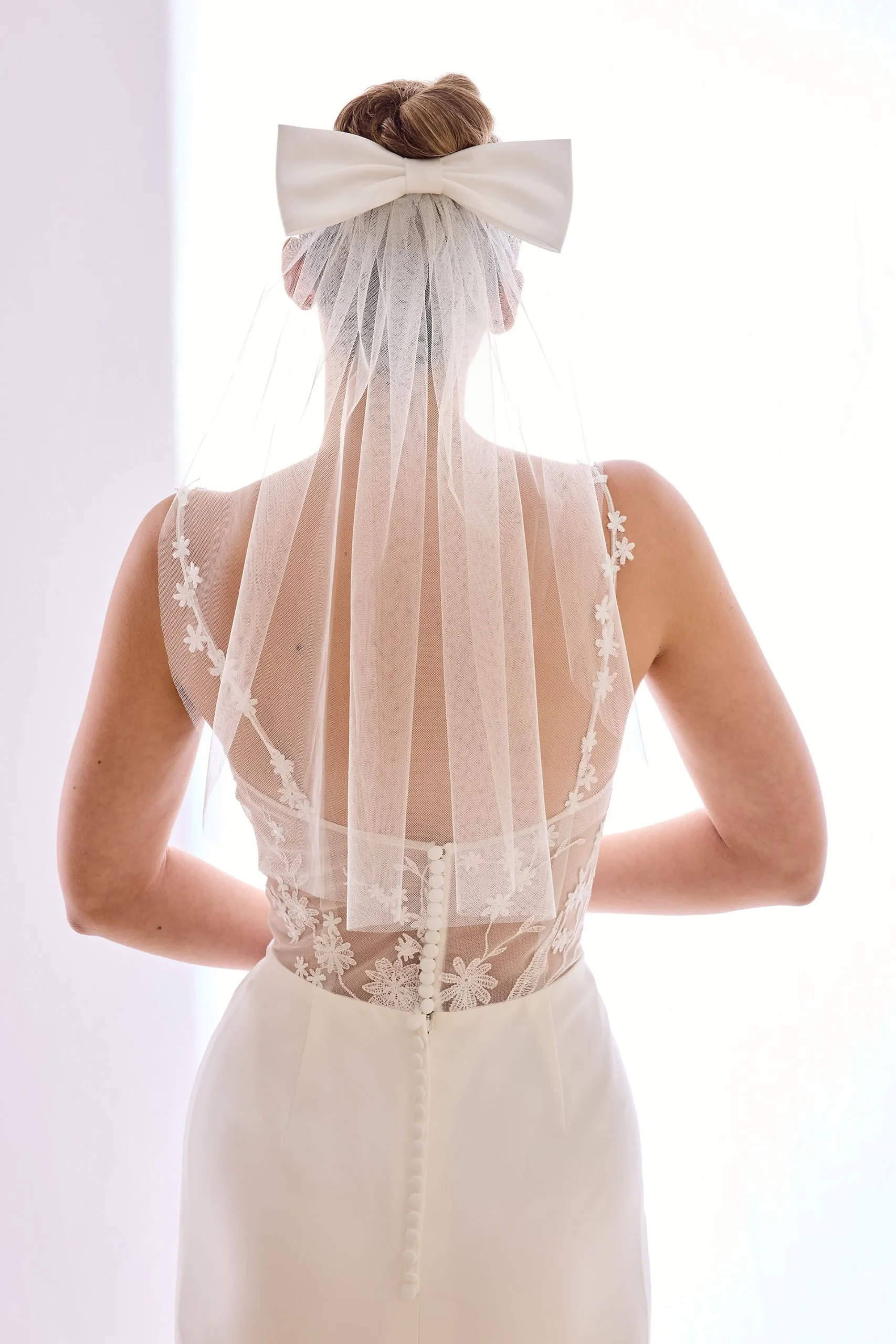 Tulle Veil with Satin Bow