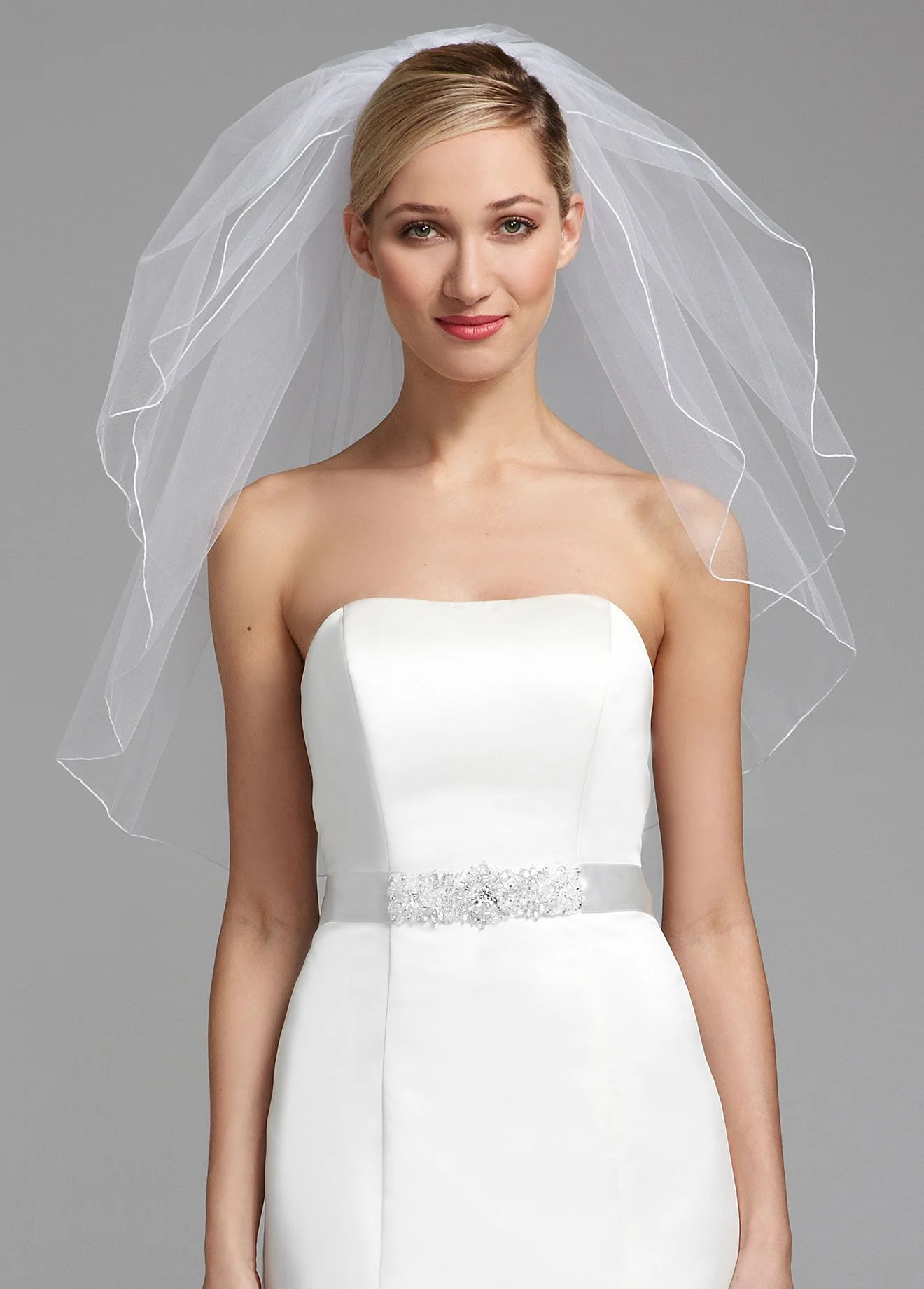Two Tier Pencil Edge Veil