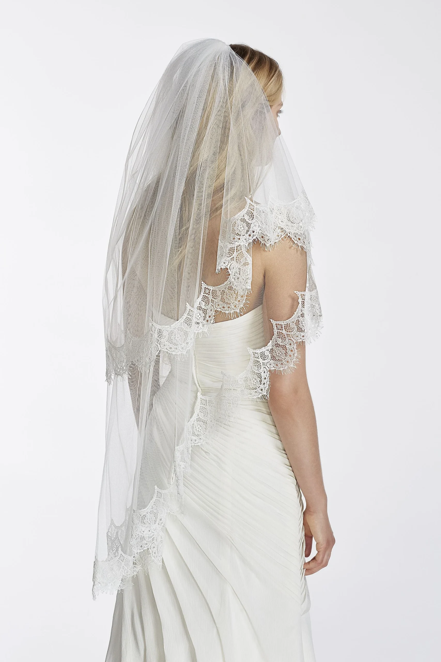 Two Tier Scalloped Edge Lace Mid Length Veil