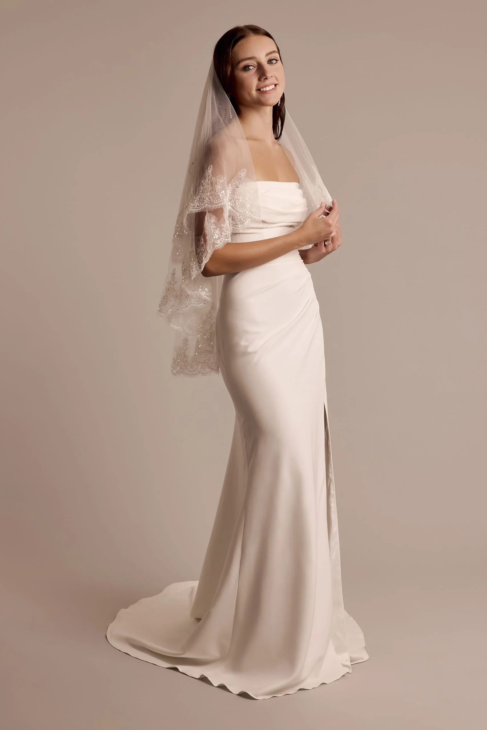 Two-Tier Sequin Lace Mid-Length Tulle Veil